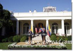 President George W. Bush delivers remarks during a joint press availability with Colombian President Alvaro Uribe Saturday, Sept. 20, 2008, in the Rose Garden at the White House. White House photo by Eric Draper