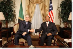 President Bush Participates in Joint Press Availability with President Kikwete o